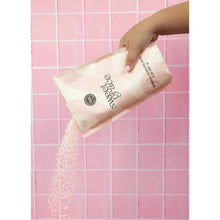 Load image into Gallery viewer, Sweet Grace Mineral Soaking Salts