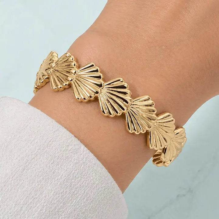 Layered Seashell Link Open Cuff Bracelet