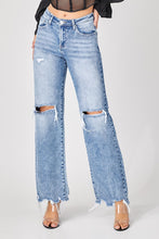 Load image into Gallery viewer, 33”inseam HIGH RISE WIDE LEG JEANS BY RISEN
