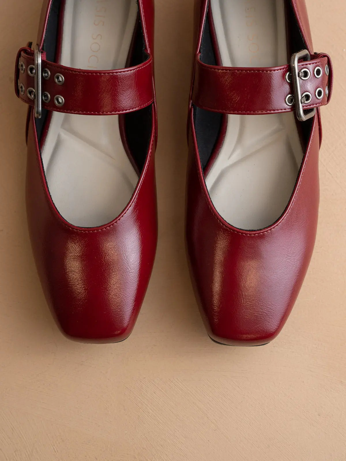 The Soho | Wine Ballet Fall Flat with Buckle in Wine