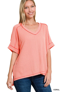 RIBBED V NECK HI LOW TOP