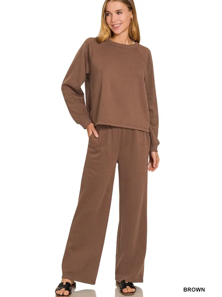 Fleece Sweatpants Set in Brown