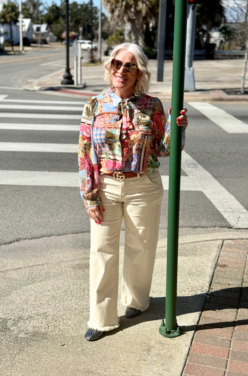 Tropical Matra Long Sleeve Collared Blouse
