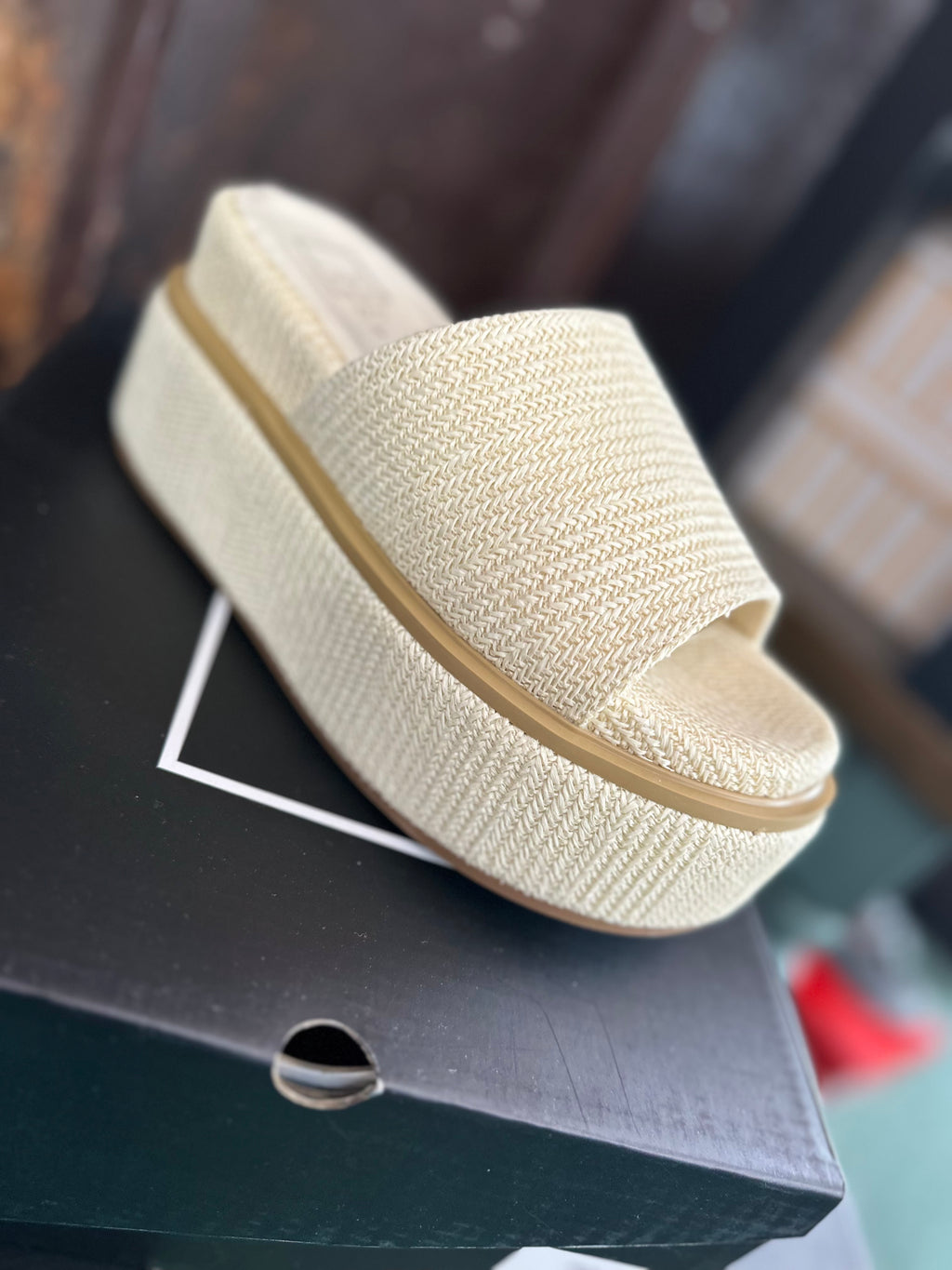 Shu Shop Lexie Platform