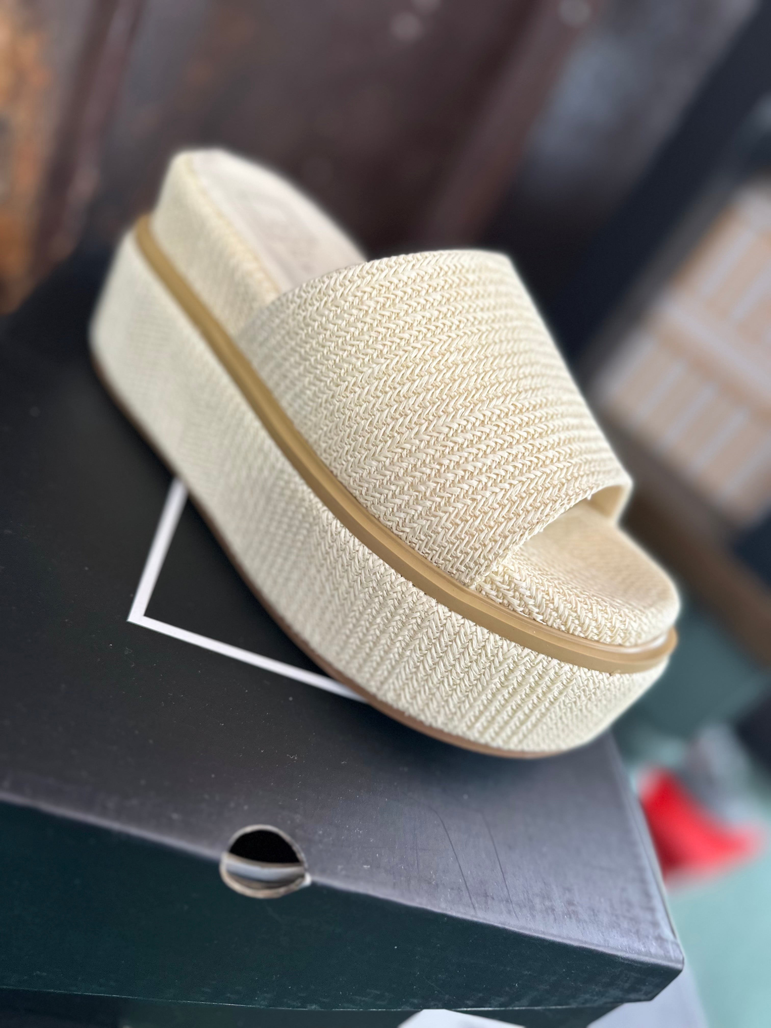 Shu Shop Lexie Platform