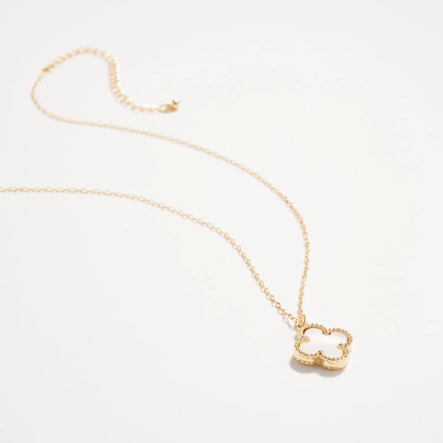 Shell Charm Pendant Necklace with Gold Chain