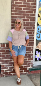 Ribbed Color block top in taupe