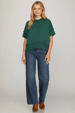 Load image into Gallery viewer, DROP HALF SLEEVE CREW NECK SWEATER IN HUNTER GREEN
