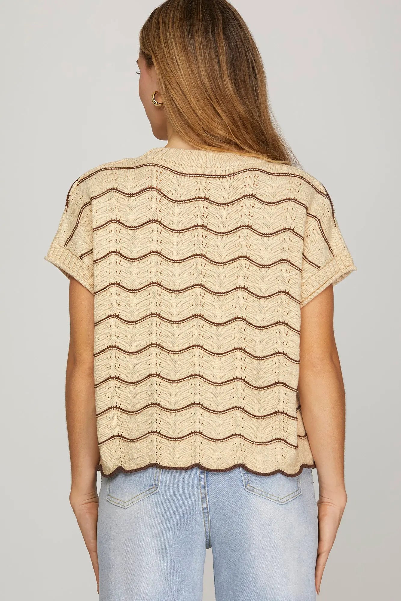 DROP SHORT SLEEVE SCALLOP STRIPED PATTERN KNIT SWEATER TOP