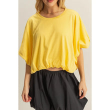 Load image into Gallery viewer, CANARY Short Sleeve Knit Bubble Hem Top
