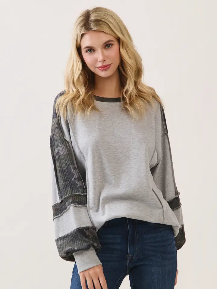 Heather Grey Camo Contrast Sleeve Pullover Top