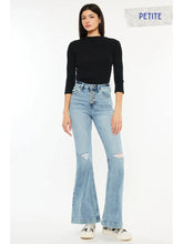 Load image into Gallery viewer, PETITE TROUSER FLARE JEANS
