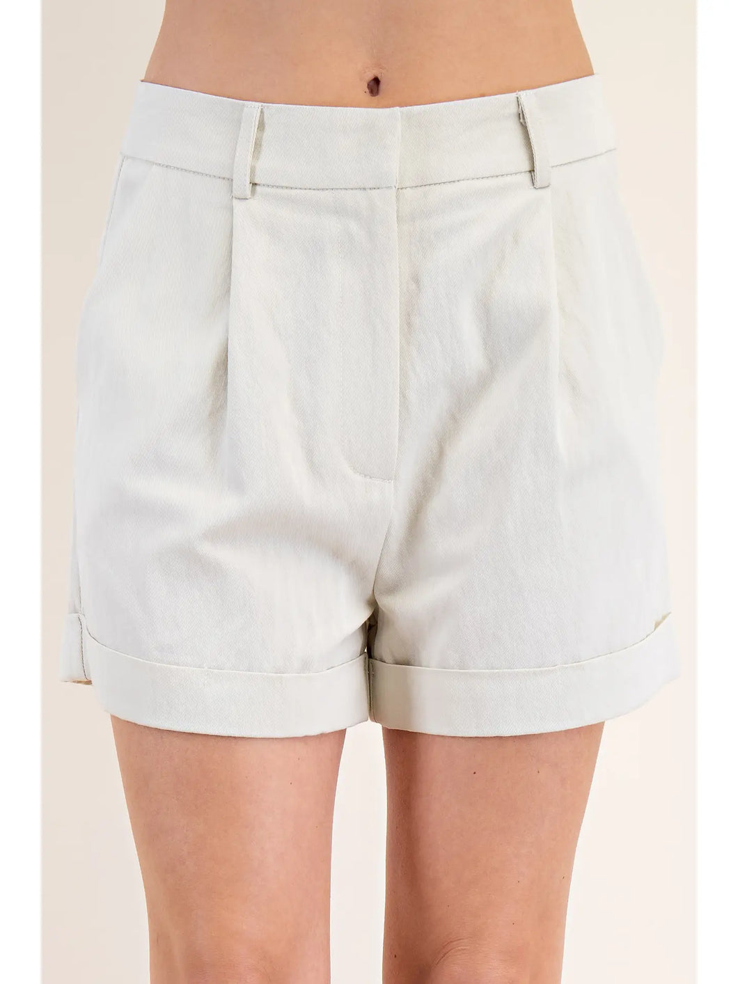 Juniors PLEATED CREAM CUFFED SHORTS