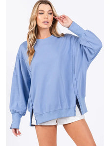 Oversized Slit Detailed TOP IN BLUE