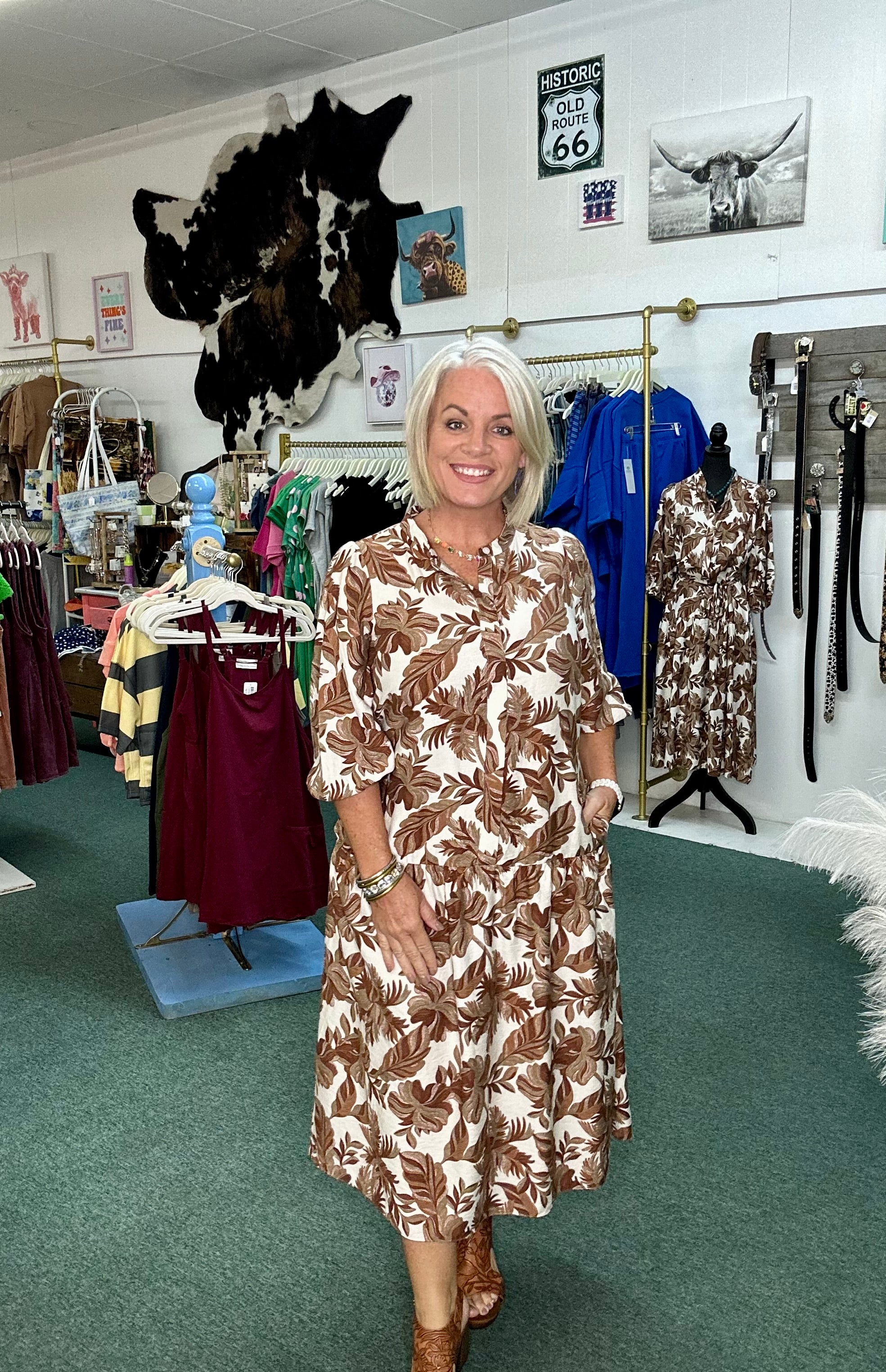 BROWN 3/4 SLEEVE PRINT MIDI DRESS