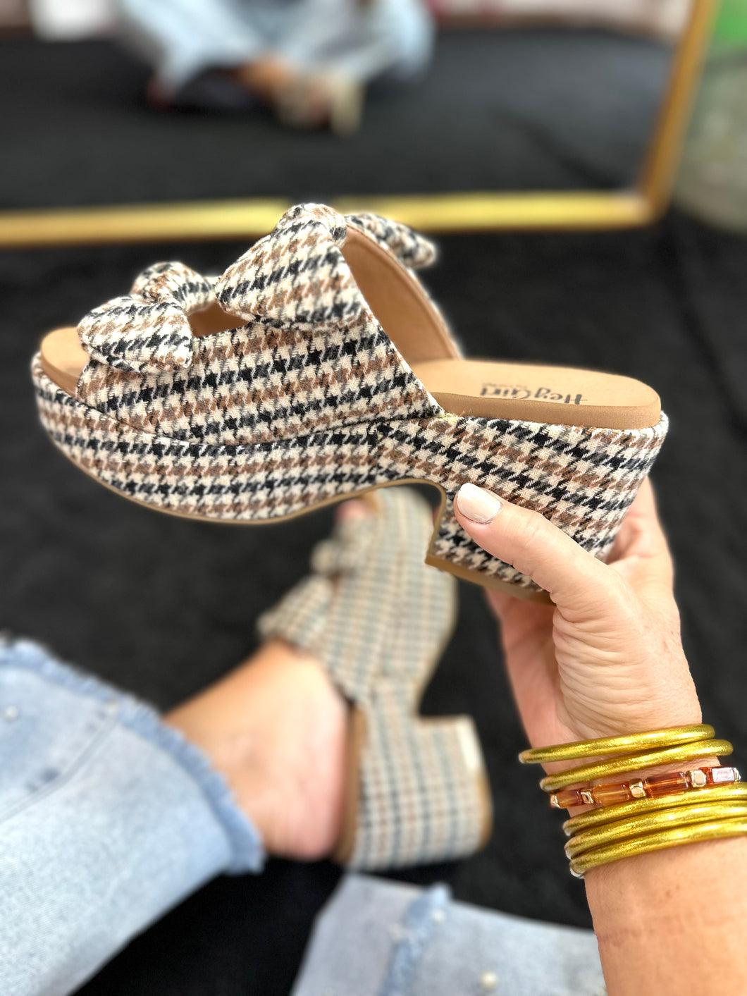 Corkys put a bow on it block heel in houndstooth