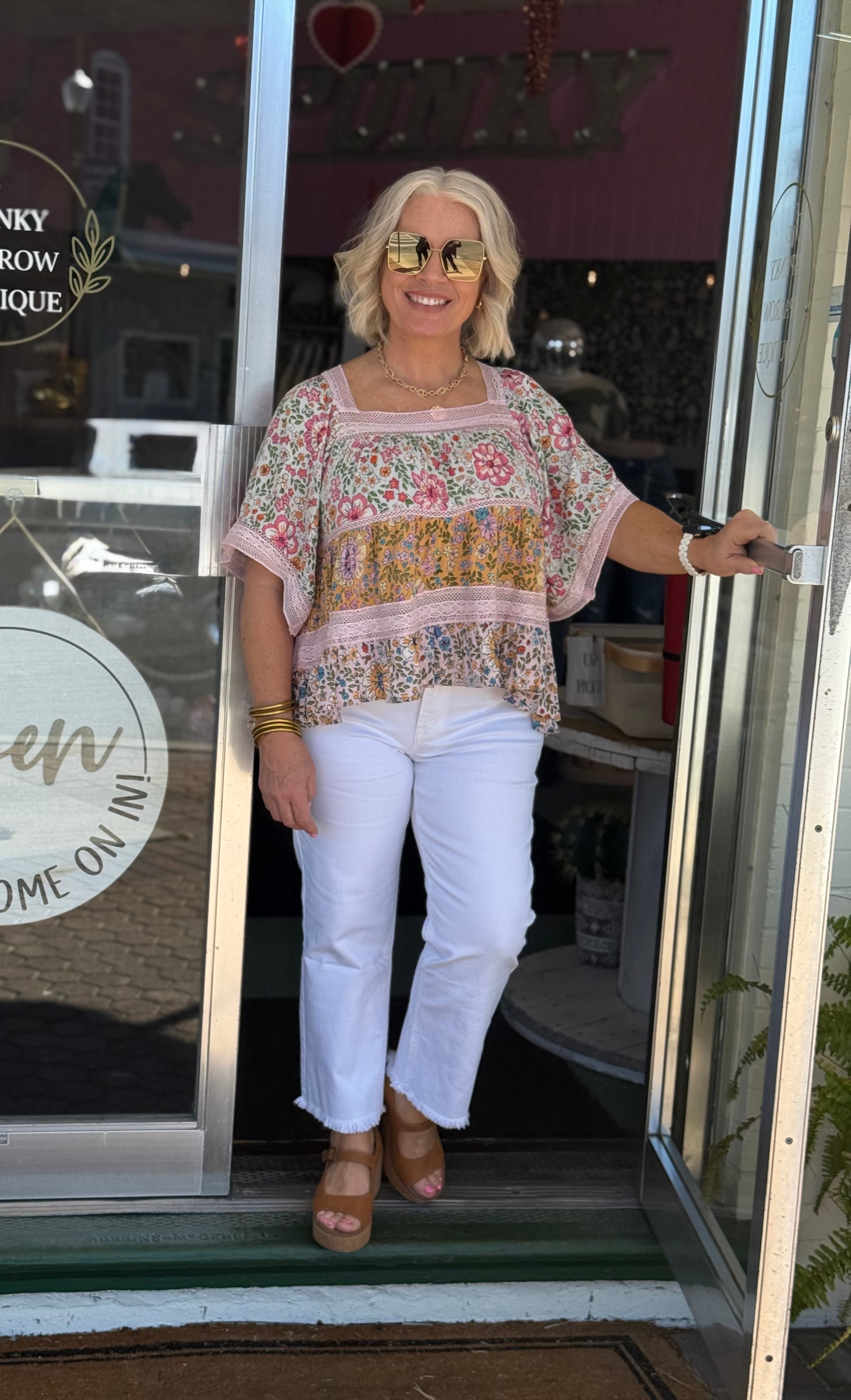 Kancan High Rise Cropped Straight Jeans in White