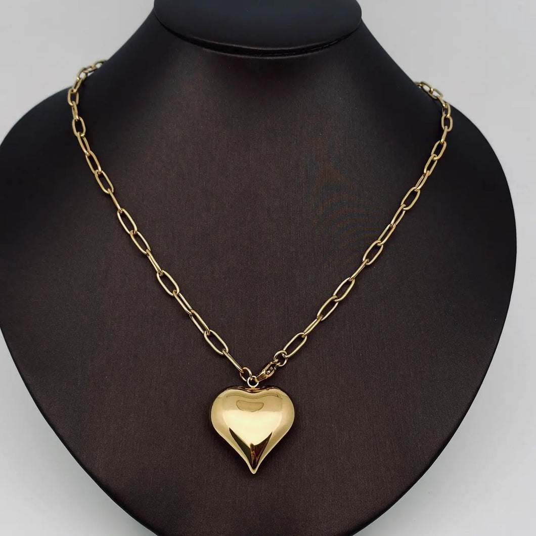 Paper Clip Design Chain Heart-Shaped Charm Necklace