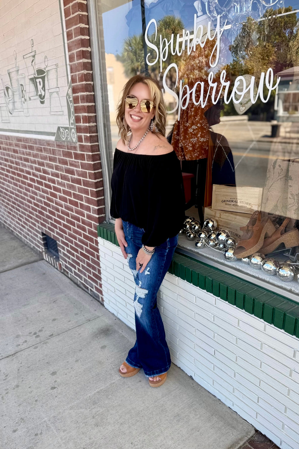 Black Balloon Sleeve Top