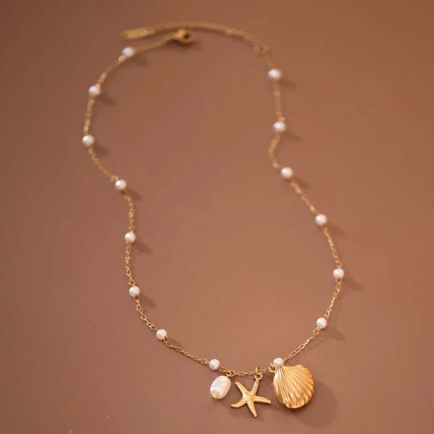 18K Gold Pvd Plated Waterproof Shell and Star Necklace