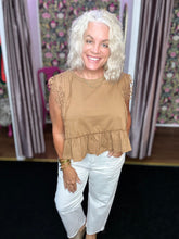 Load image into Gallery viewer, Lace Trim Ruffle Hem Top
