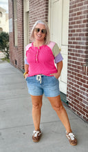 Load image into Gallery viewer, Ribbed hot pink color block top
