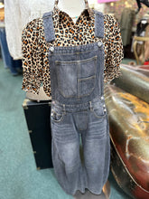 Load image into Gallery viewer, Leopard Print Collar Neck Blouse
