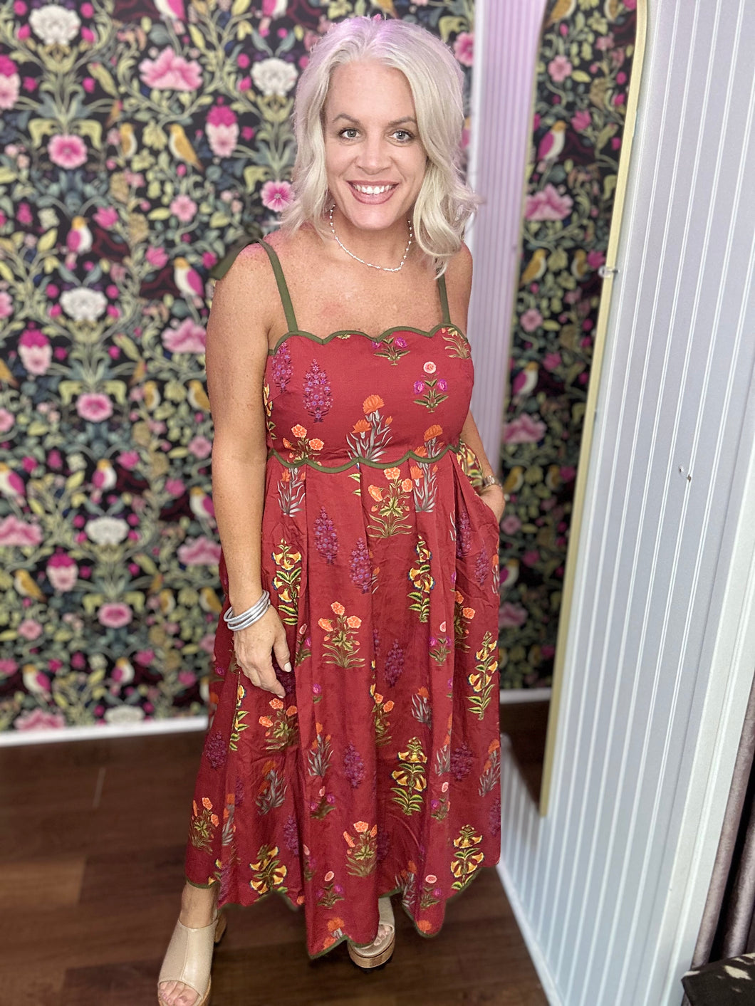 FALLING FOR YOU SCALLOPED TIE STRAP DRESS IN WINE