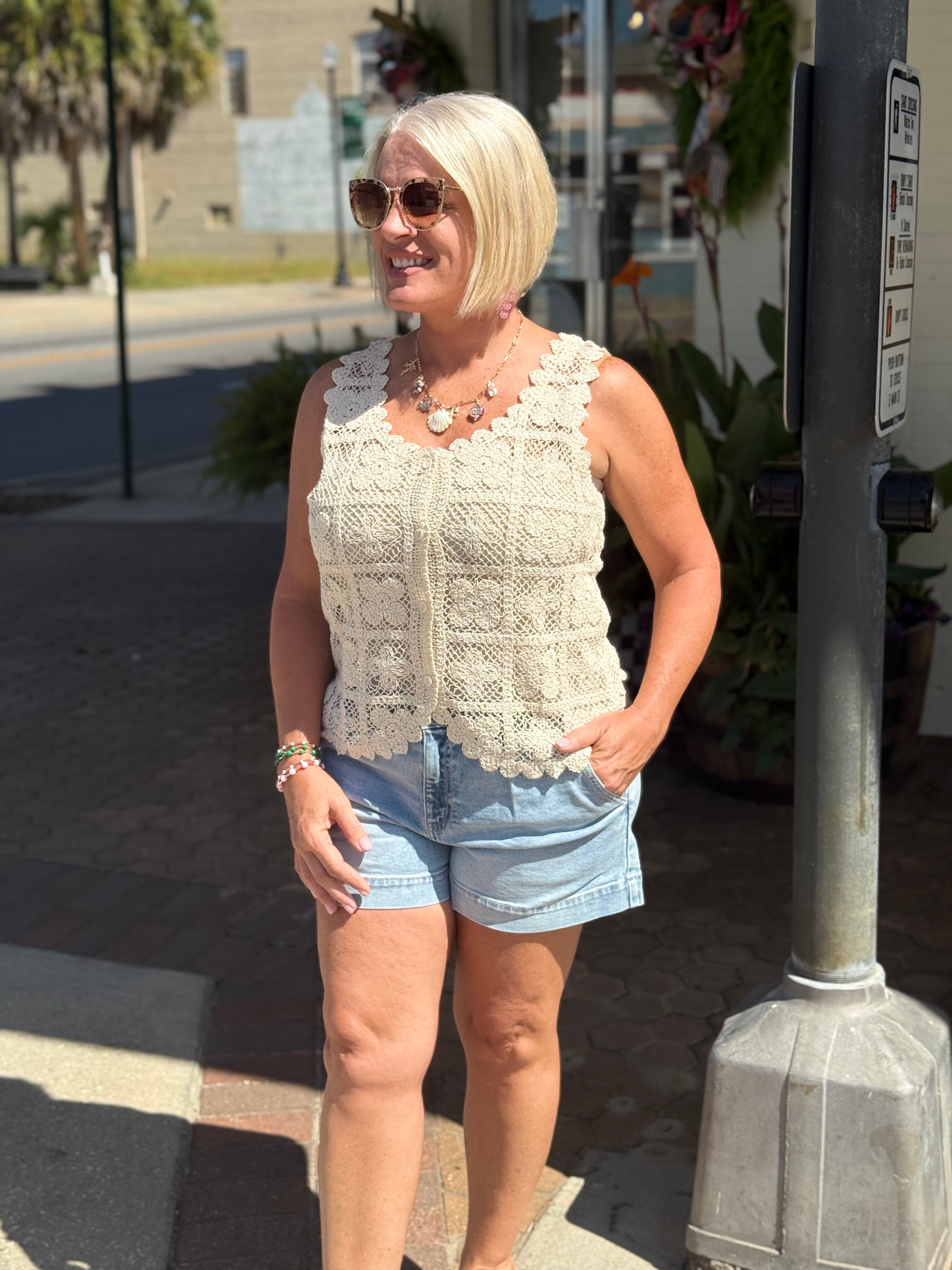 Floral Pattern Crochet Lace Tank Top