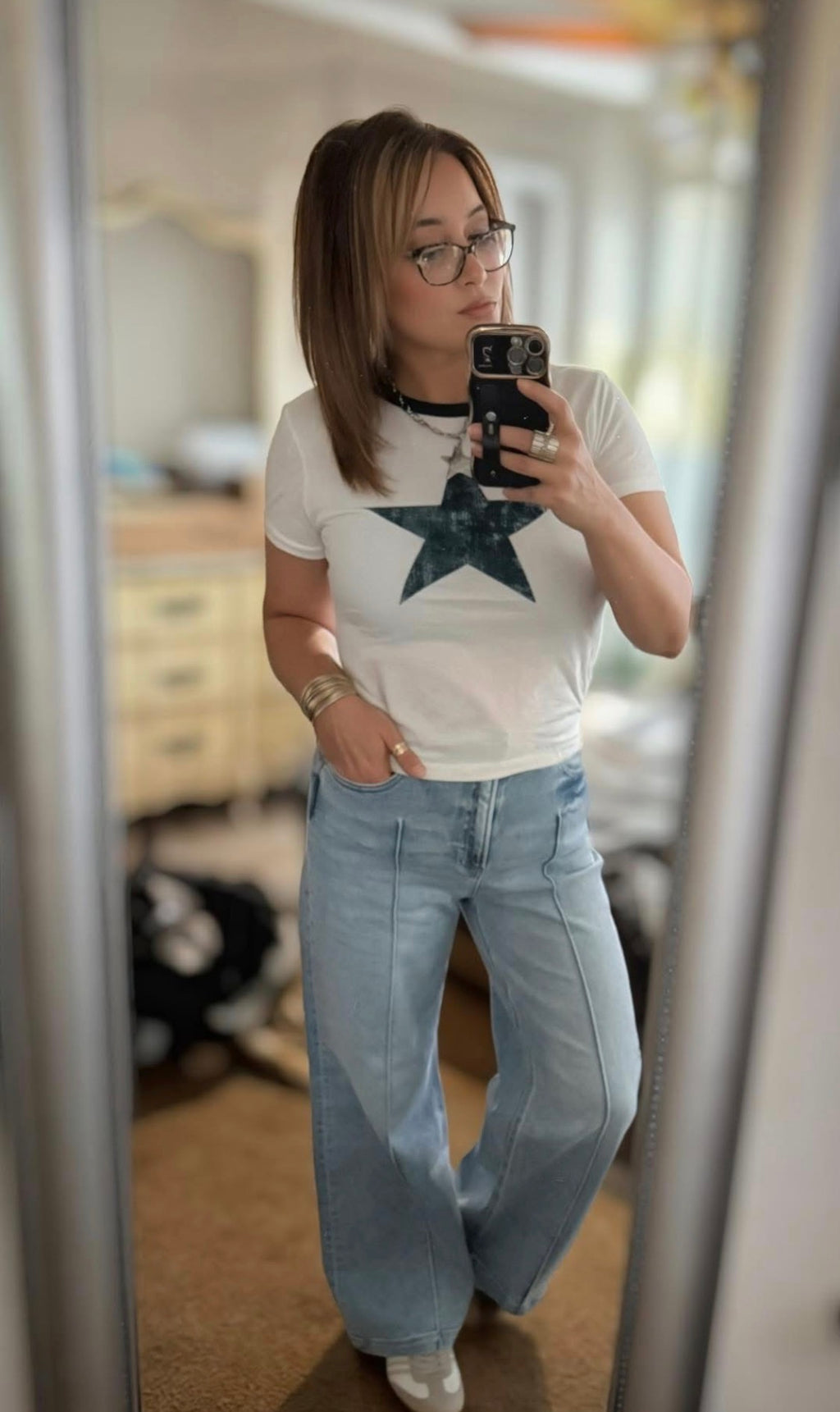 Star Graphic Crew Neck T-Shirt