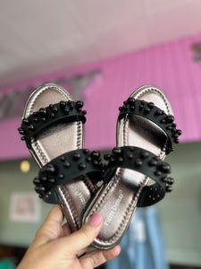 Black pearl slide sandals