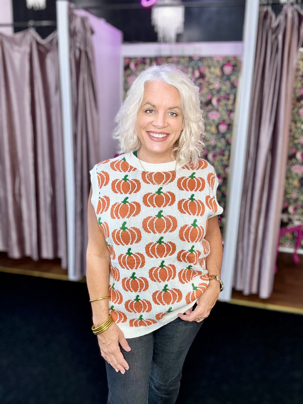KNIT PUMPKIN VEST