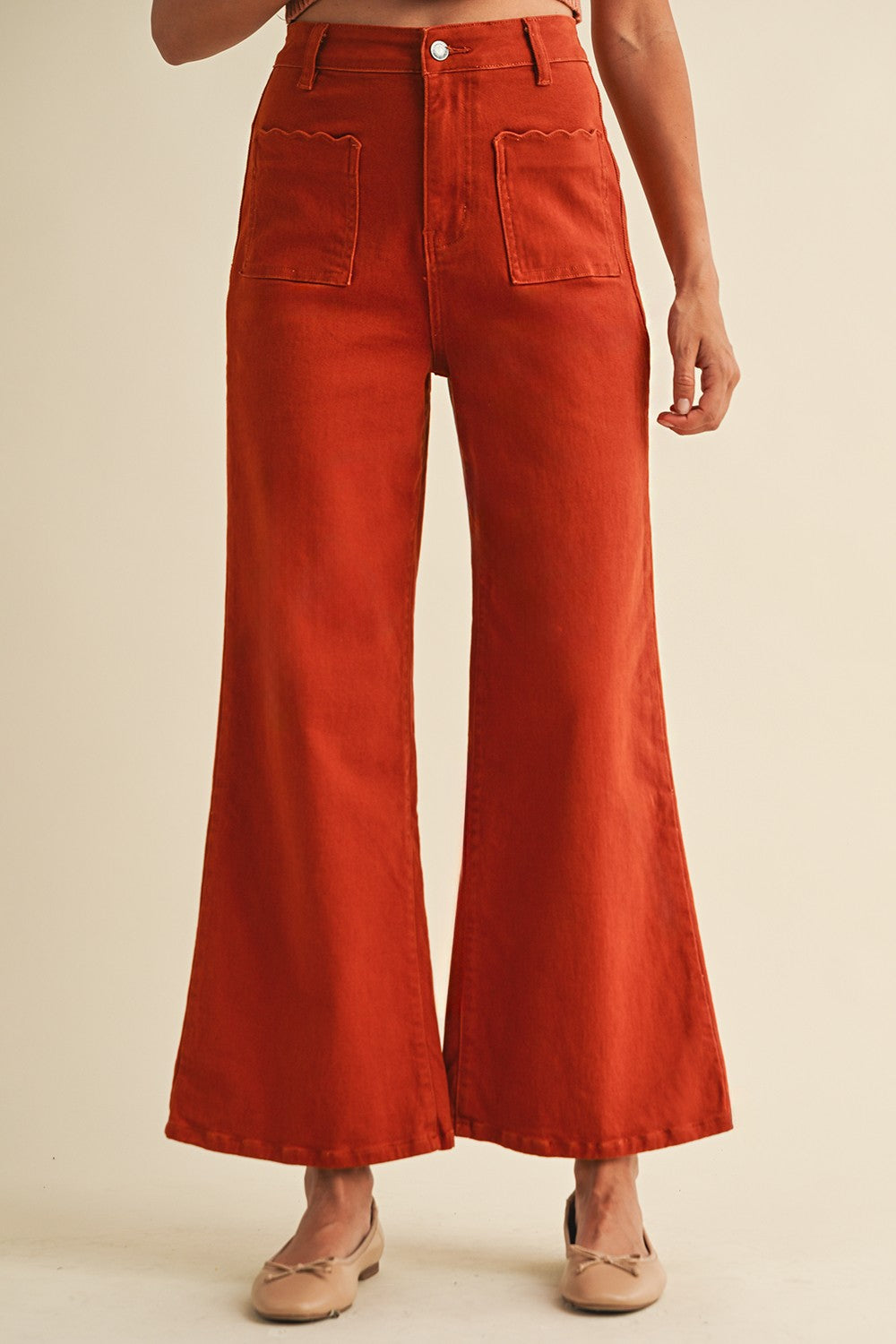 Stretch Scallop Pocket Detail Flare Denim Pants in Rust