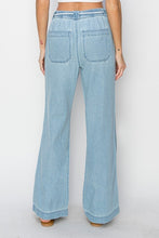 Load image into Gallery viewer, Risen High Rise Wide Leg Pull-On Jeans in Medium Wash
