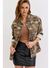 Load image into Gallery viewer, Camo Oversized Jacket
