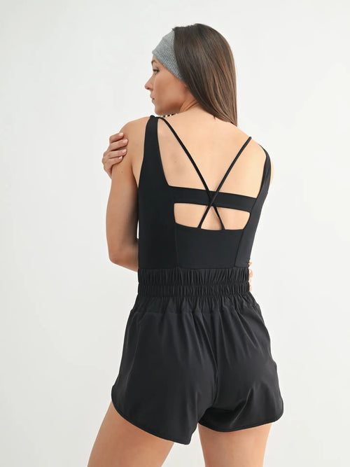 Active Woven Shortsie in Black