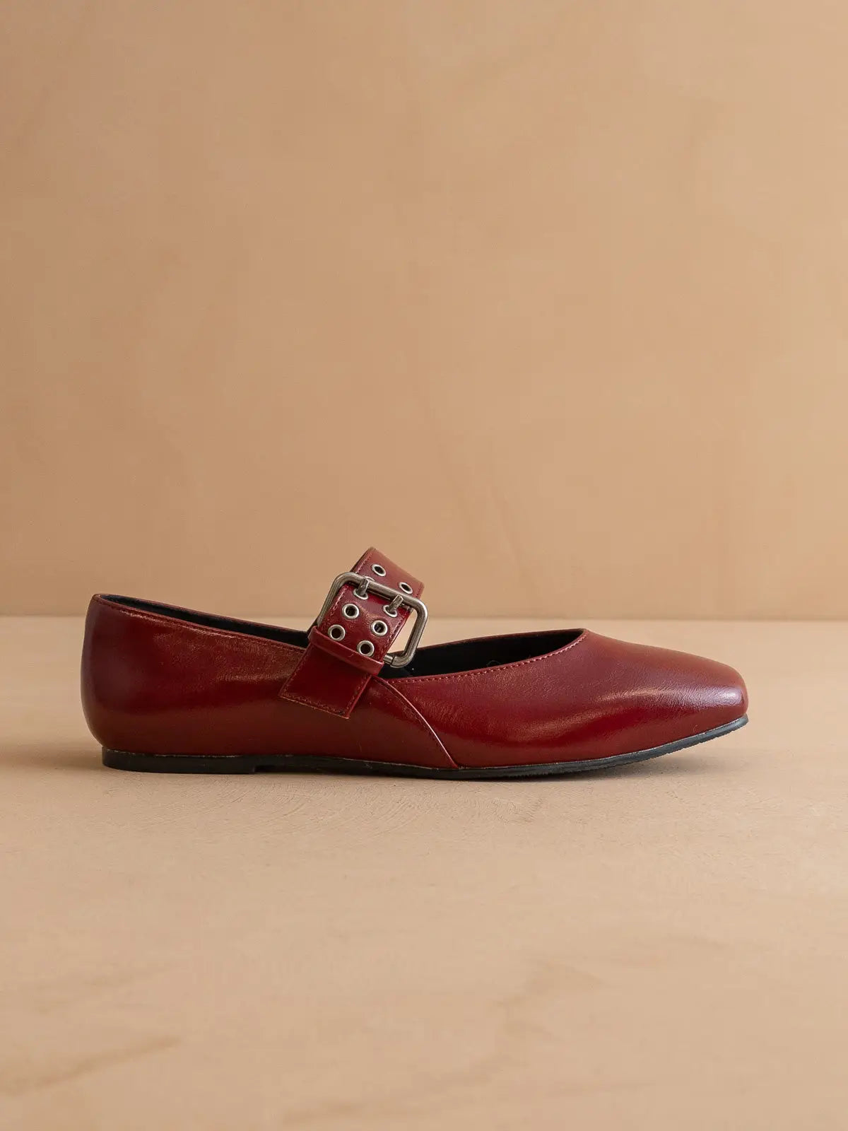 The Soho | Wine Ballet Fall Flat with Buckle in Wine