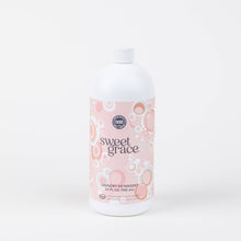 Load image into Gallery viewer, Bridgewater Candle Company - Sweet Grace 32oz Laundry Detergent
