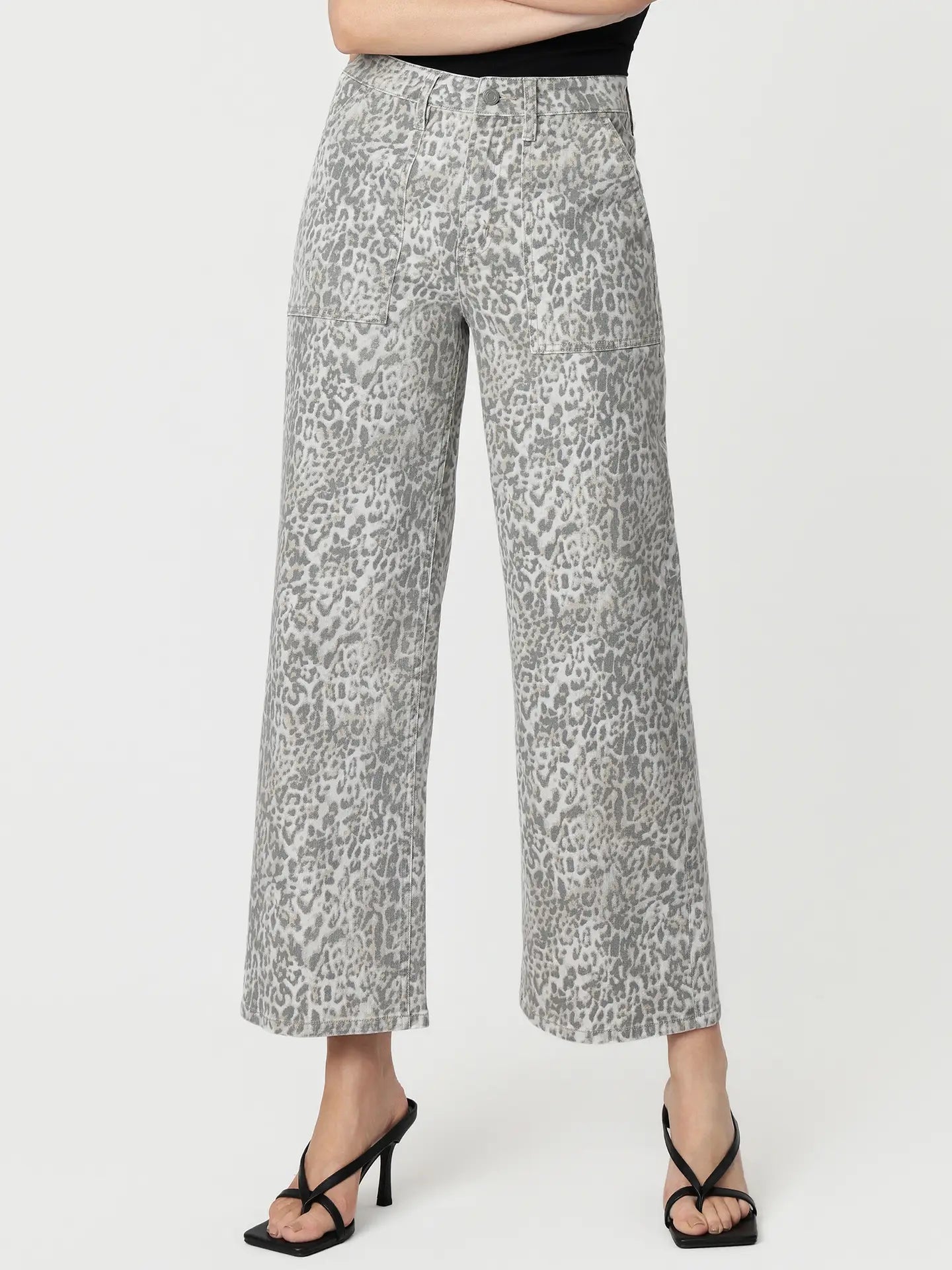 Vervet High Rise Patch Pocket Leopard Baggy Wide Jeans