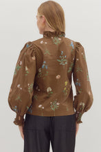 Load image into Gallery viewer, SMOCKED CUFF LONG SLEEVE  FLORAL COCOA TOP
