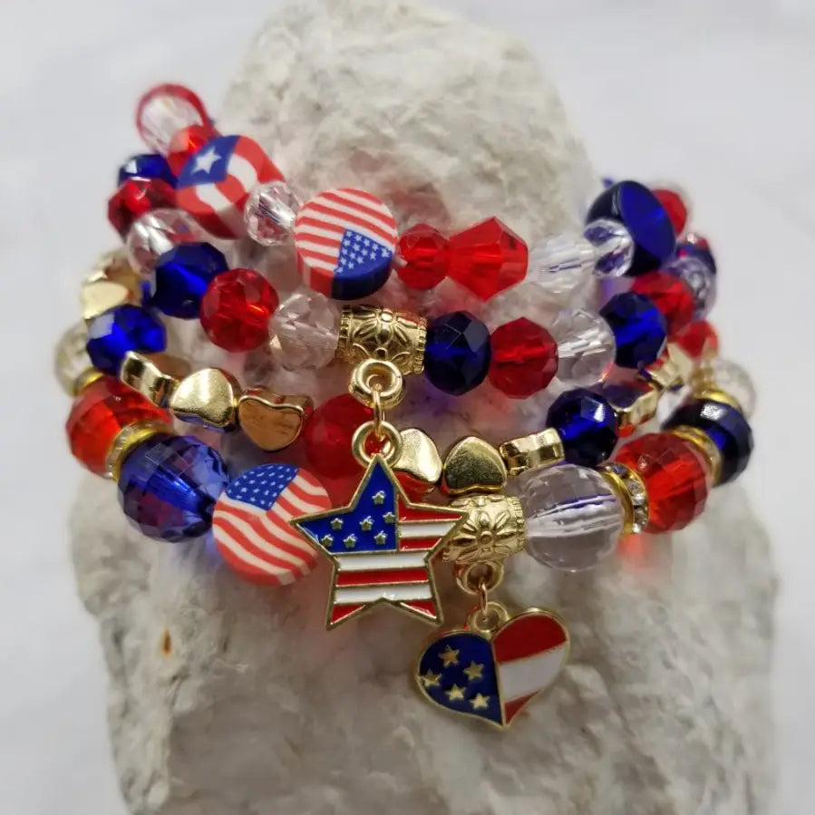 American Patriotic Heart Star Charm Glass Beaded Bracelet