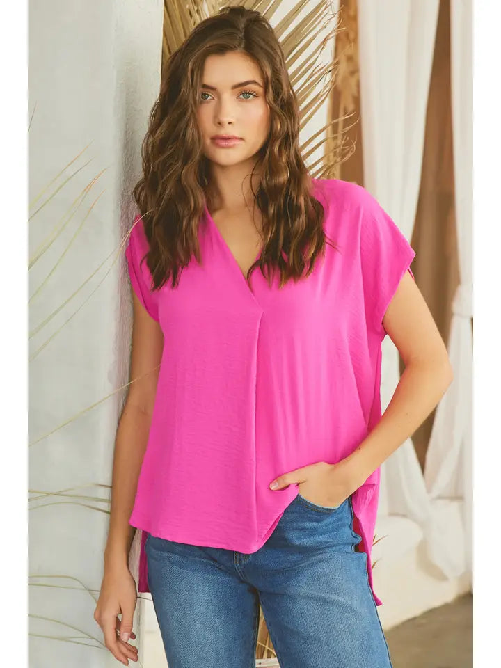 Fuchsia Solid V Neck Relaxed Fit Short Sleeve Top